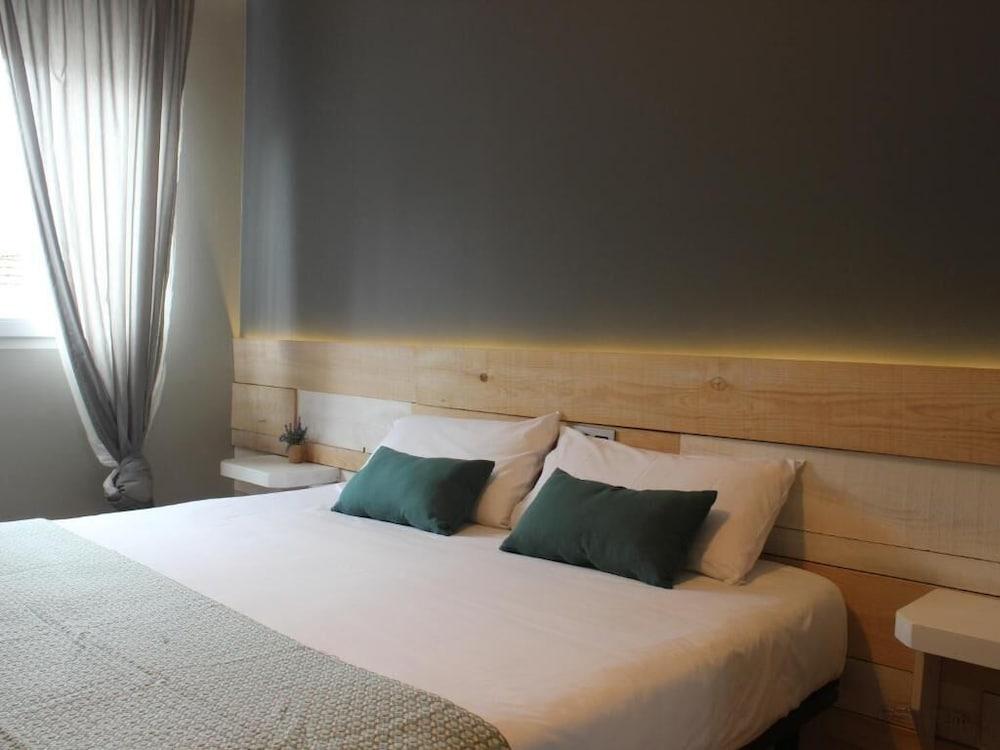 Hotel Alda Estacion Vigo Ngoại thất bức ảnh