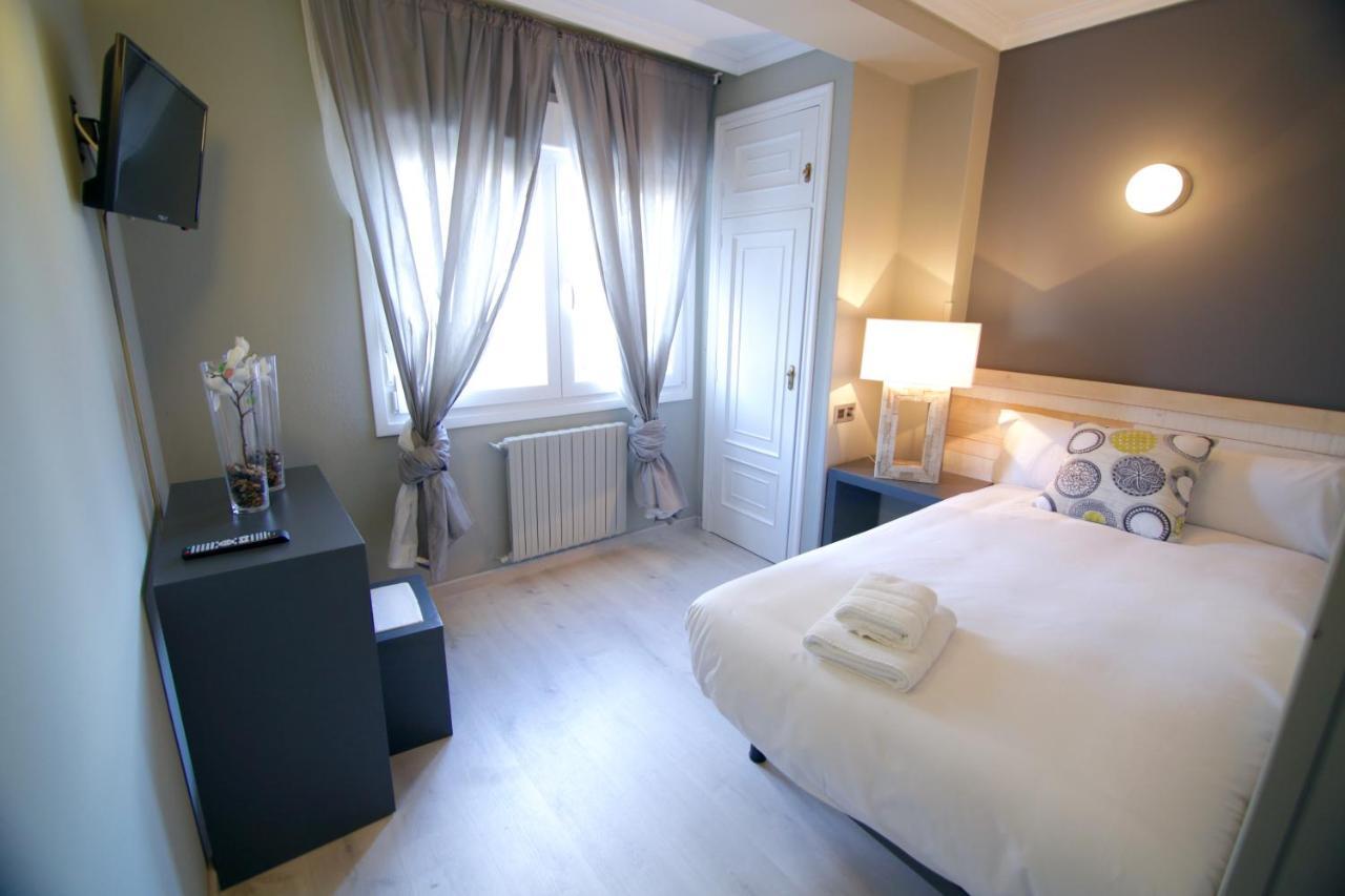 Hotel Alda Estacion Vigo Ngoại thất bức ảnh