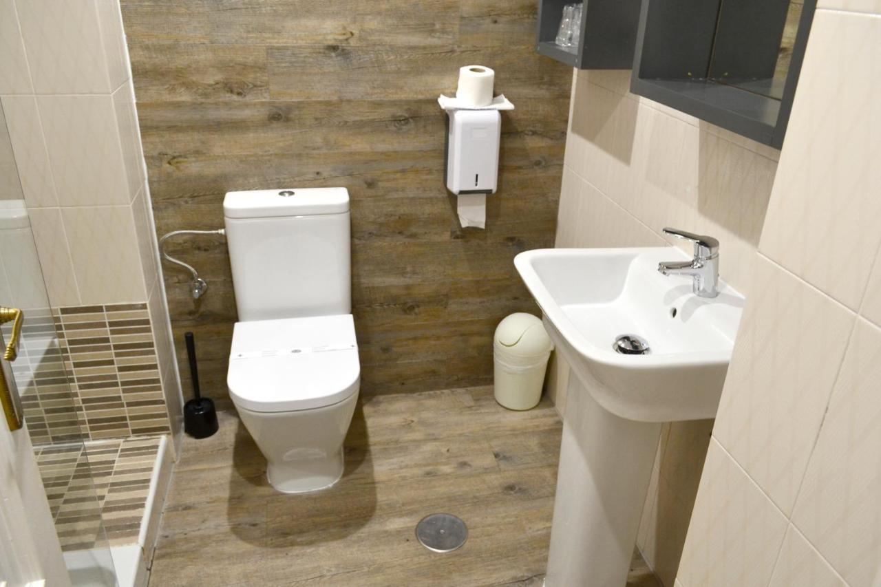Hotel Alda Estacion Vigo Ngoại thất bức ảnh